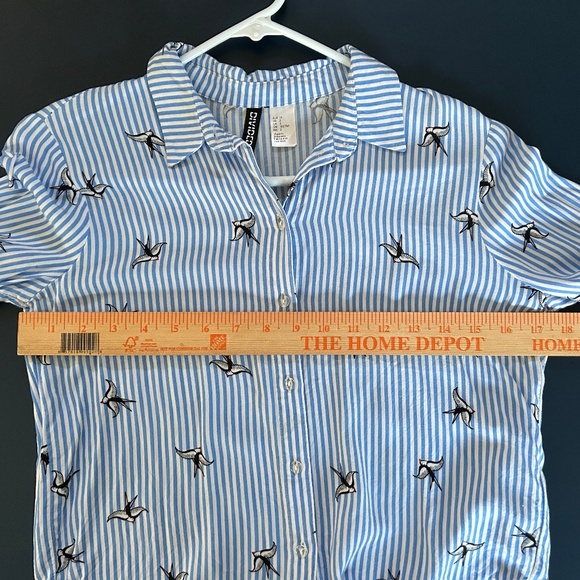H&M Blue Striped Button-Up Shirt with Bird Embroidery - Picture 8 of 11